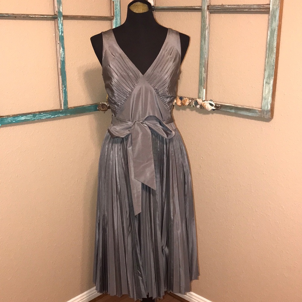 BANANA REPUBLIC PLEATED MARILYN DRESS💋💋